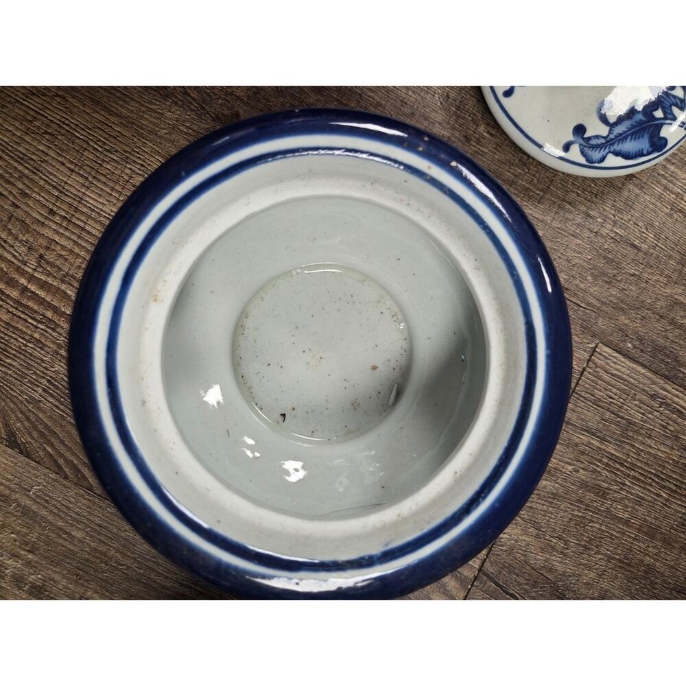 Vintage Bombay Company 6" Blue White Pitcher Ceramic Pottery + Bowl w/ Lid Set - Picture 8 of 12